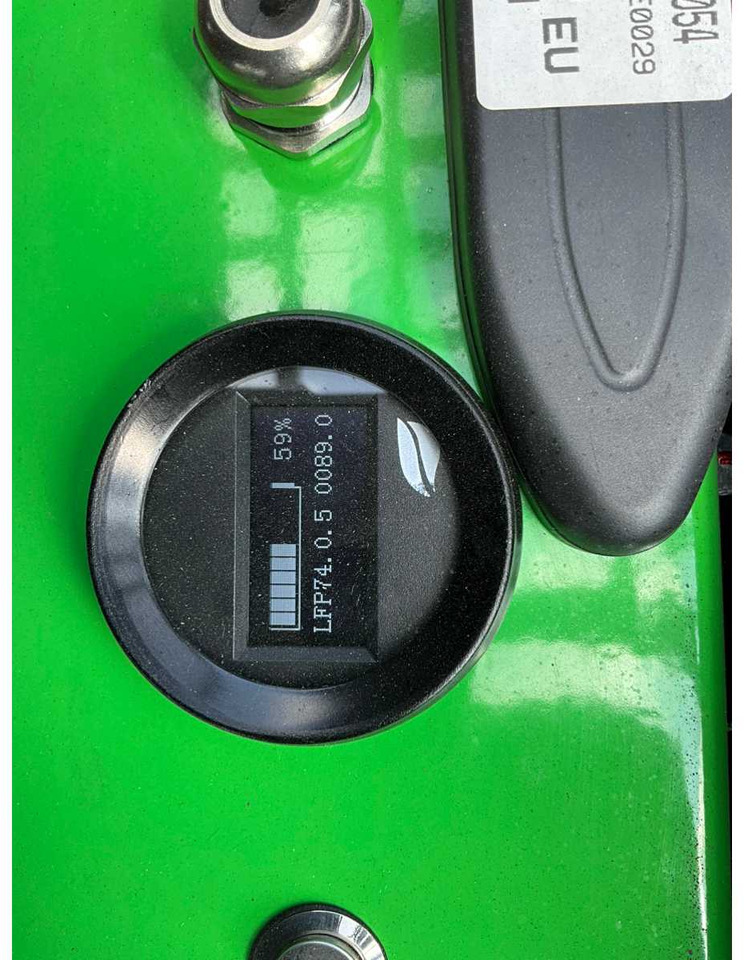 Forklift EP EFS 151 - 4.35 METER TRIPLEX, LI-ION, FREE-LIFT, SIDE-SHIFT - FORKLIFT: picture 25 Forklift EP EFS 151 - 4.35 METER TRIPLEX, LI-ION, FREE-LIFT, SIDE-SHIFT - FORKLIFT: picture 25