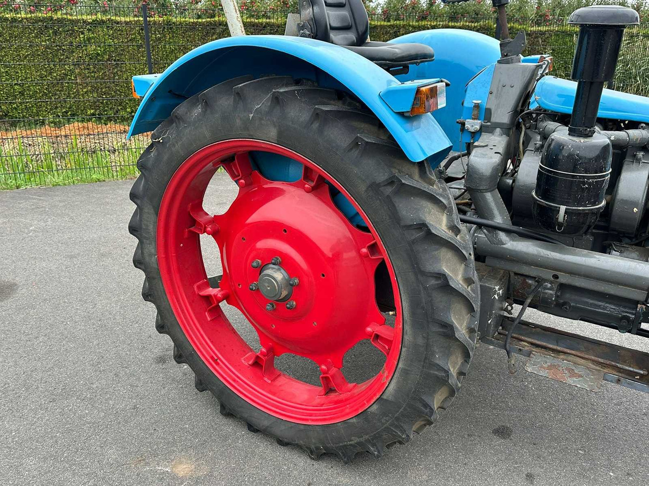 Eicher GT40 - Farm tractor: picture 3 Eicher GT40 - Farm tractor: picture 3