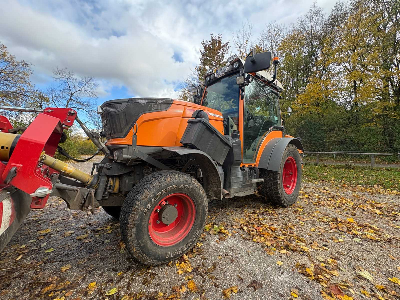 FENDT 209 V VARIO FARM TRACTOR WITH ALL-WHEEL DRIVE - Farm tractor: picture 1 FENDT 209 V VARIO FARM TRACTOR WITH ALL-WHEEL DRIVE - Farm tractor: picture 1