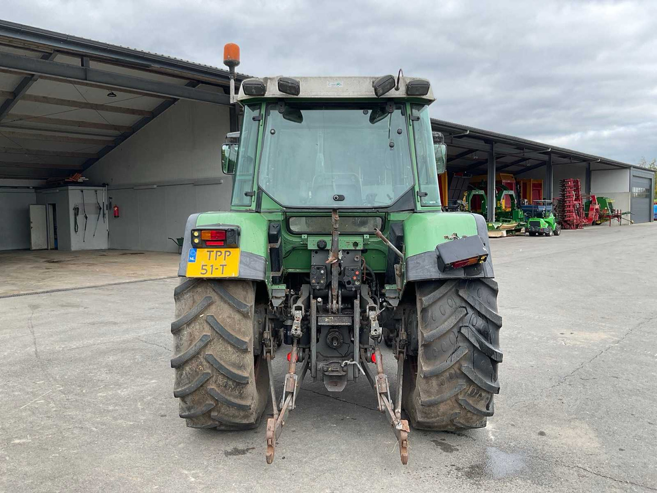Farm tractor Fendt Farmer 309: picture 6