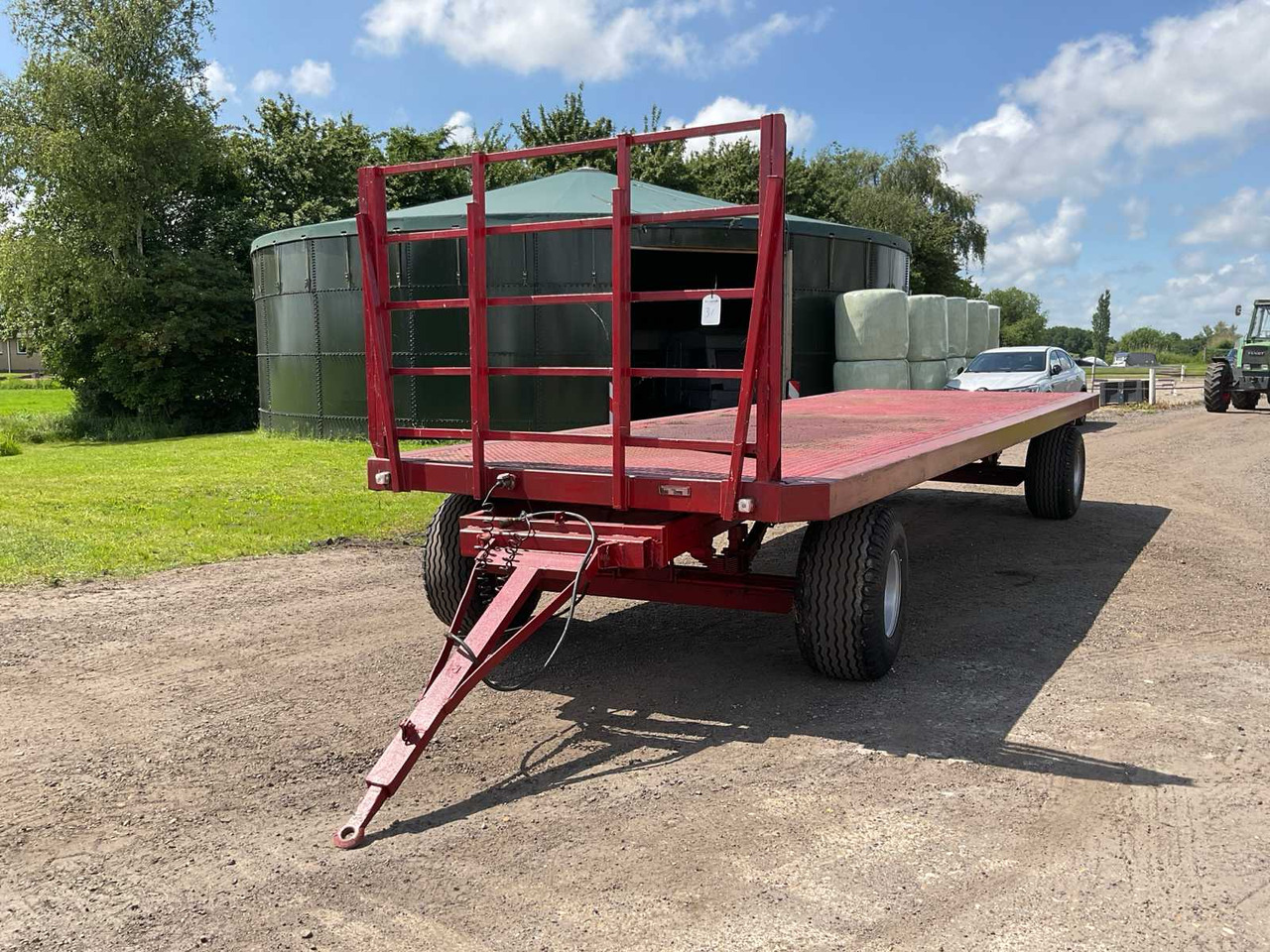 Flat car - Farm platform trailer: picture 1 Flat car - Farm platform trailer: picture 1