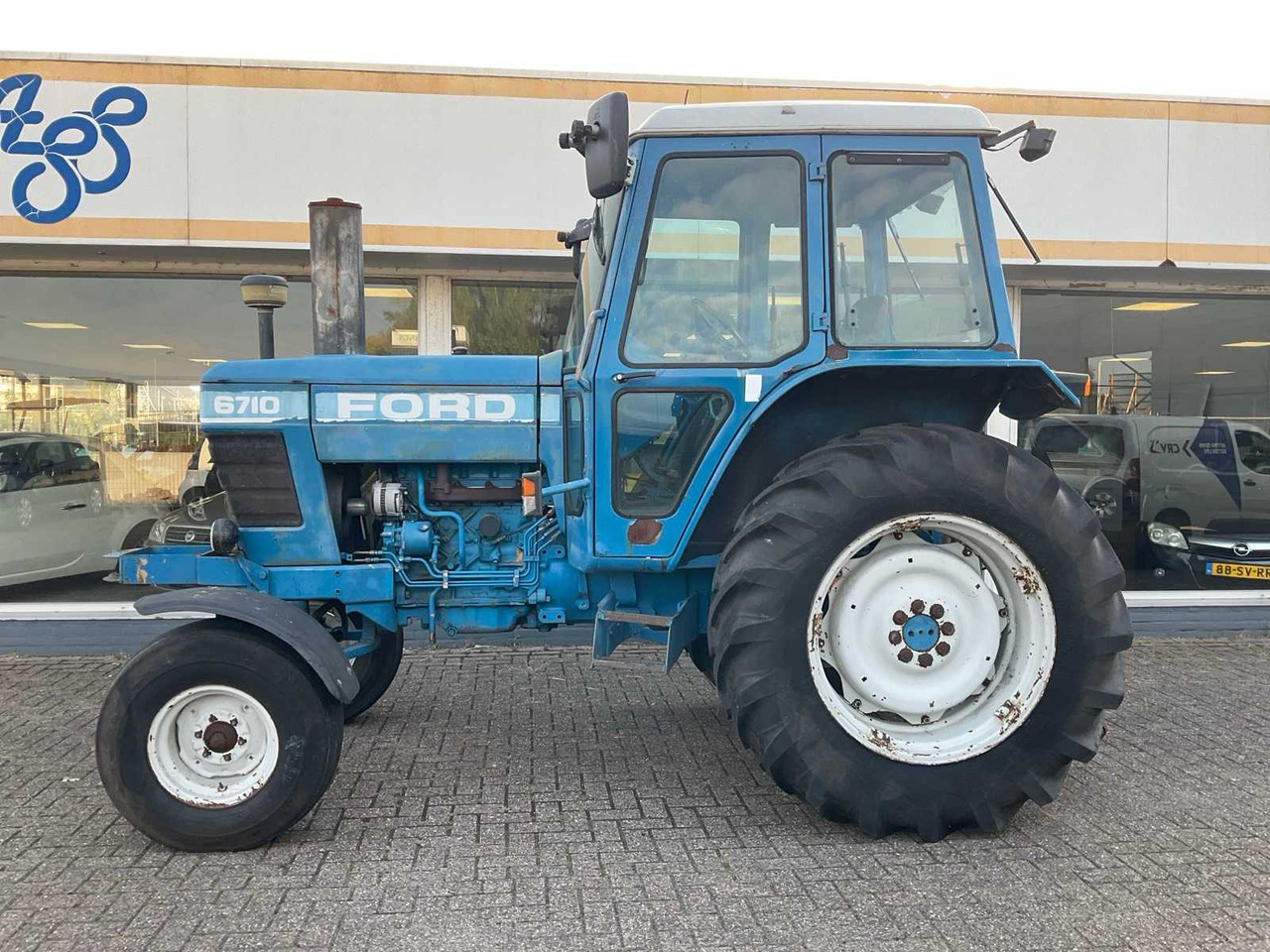 Ford 6710 - Farm tractor: picture 2 Ford 6710 - Farm tractor: picture 2