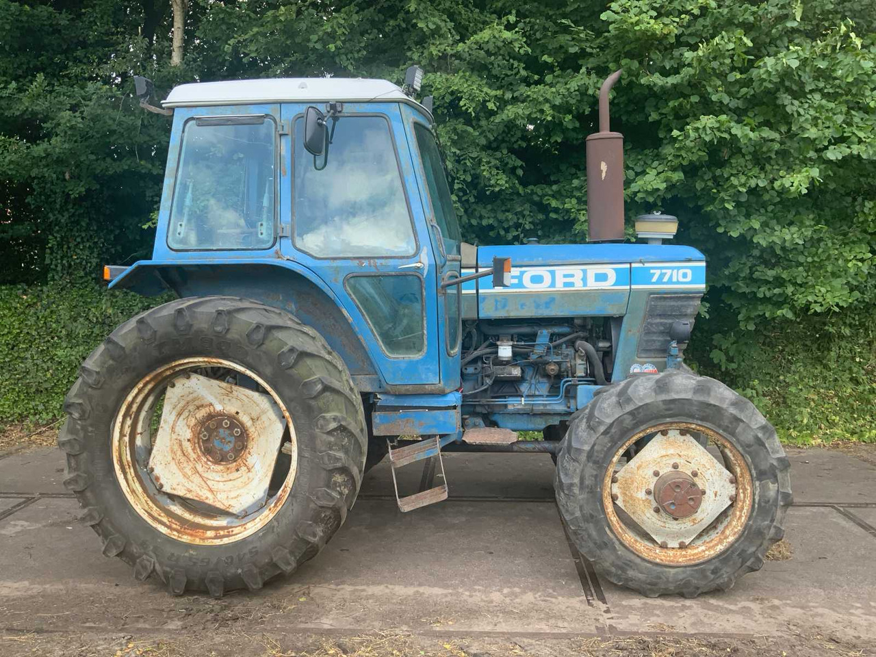 Ford 7710 - Farm tractor: picture 4 Ford 7710 - Farm tractor: picture 4