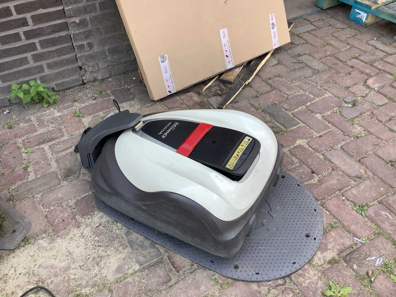 Honda HRM 3000 - Lawn mower: picture 2 Honda HRM 3000 - Lawn mower: picture 2