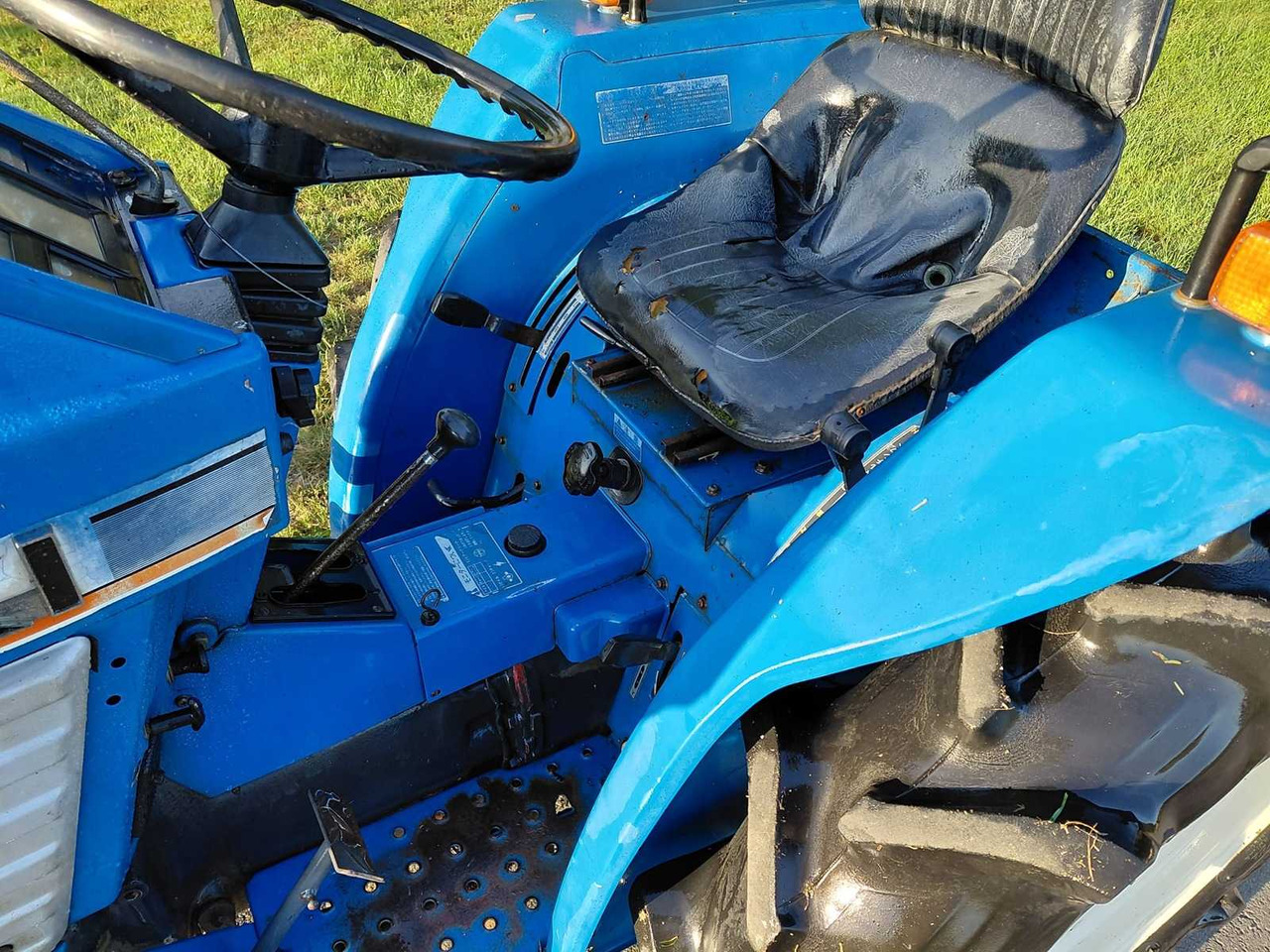 Iseki TL2100 - Compact tractor: picture 5 Iseki TL2100 - Compact tractor: picture 5