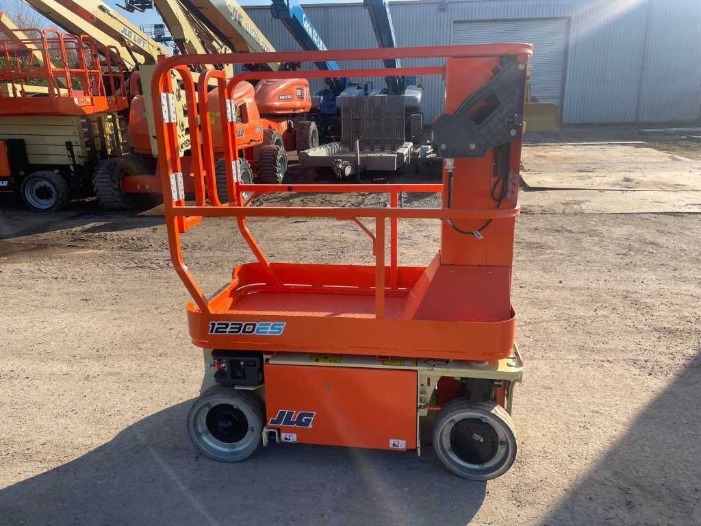 JLG 1230 ES - Aerial platform: picture 2 JLG 1230 ES - Aerial platform: picture 2