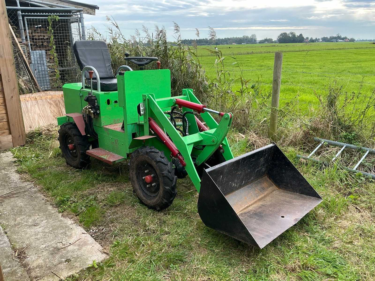 JPC ME18 - Wheel loader: picture 3 JPC ME18 - Wheel loader: picture 3