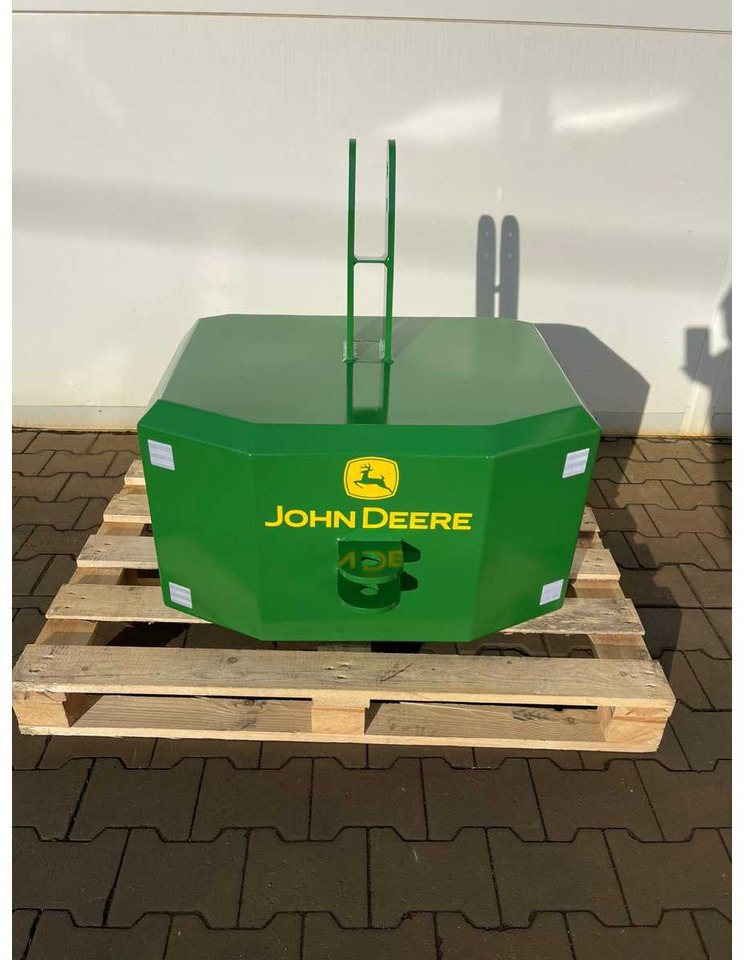 John Deere 550KG - Front loader for tractor: picture 1 John Deere 550KG - Front loader for tractor: picture 1