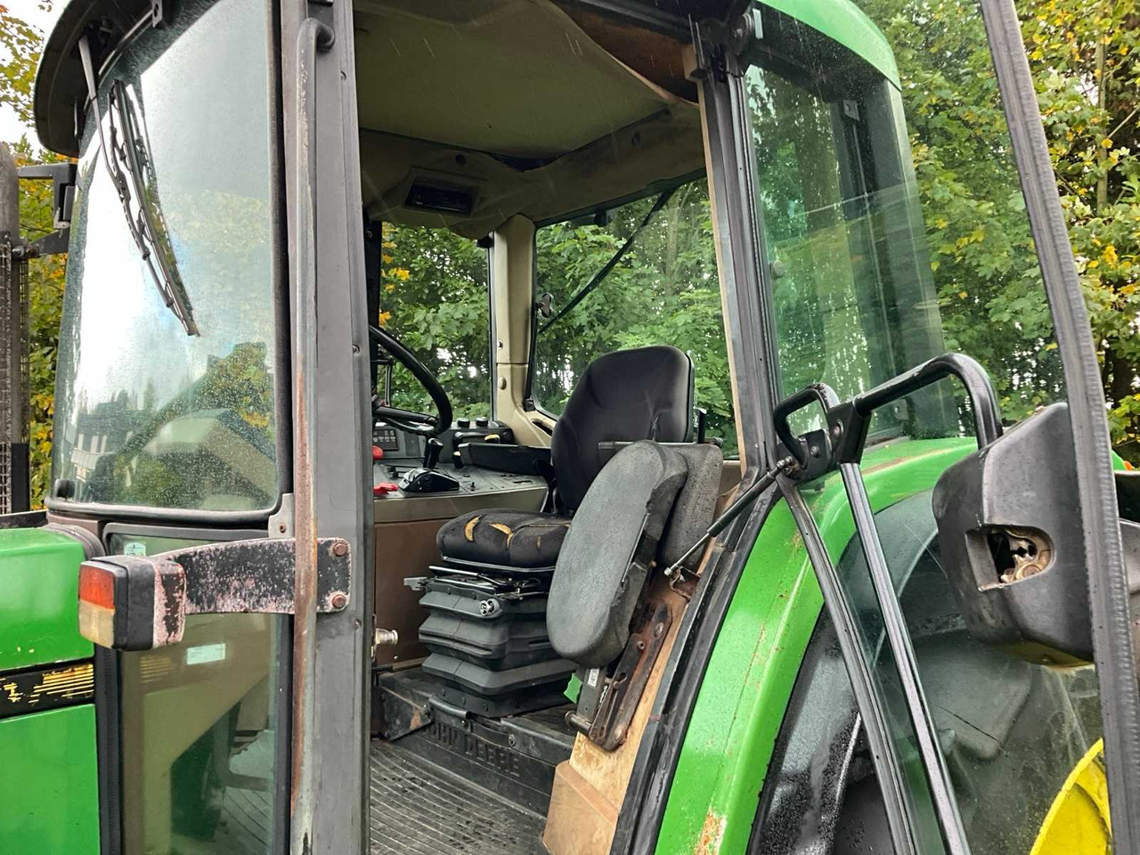 Farm tractor John Deere 6200: picture 24 Farm tractor John Deere 6200: picture 24