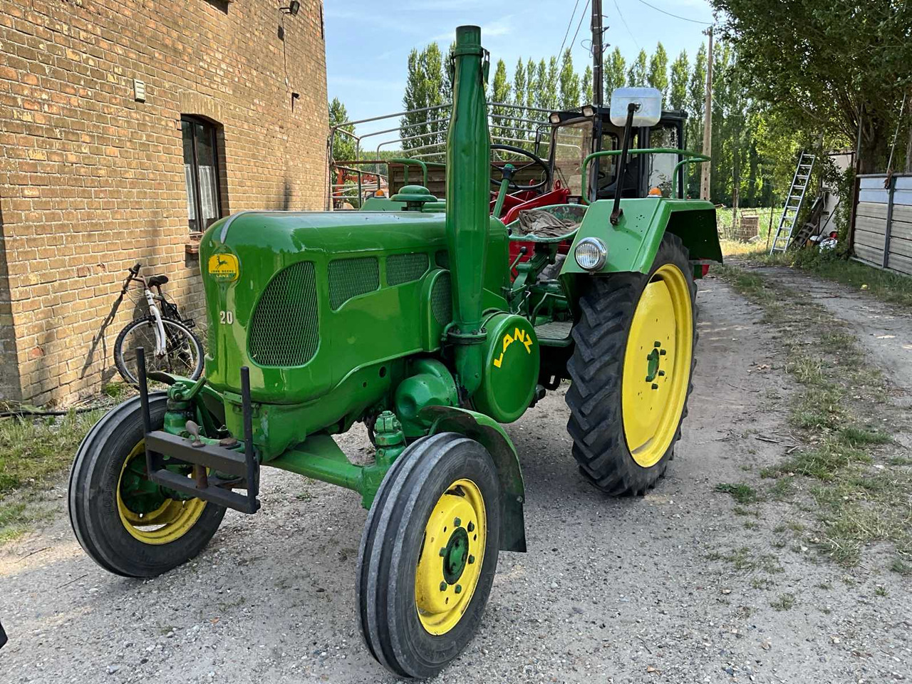 John Deere Lanz D2016 - Compact tractor: picture 1 John Deere Lanz D2016 - Compact tractor: picture 1