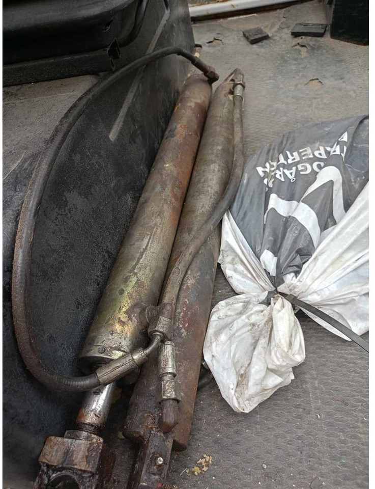 Forklift KALMAR - DC-500 - FORKLIFT TRUCKS - 1995: picture 9