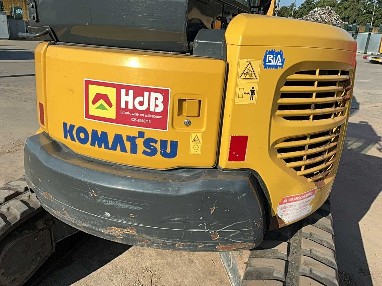 Crawler excavator Komatsu PC55MR: picture 19