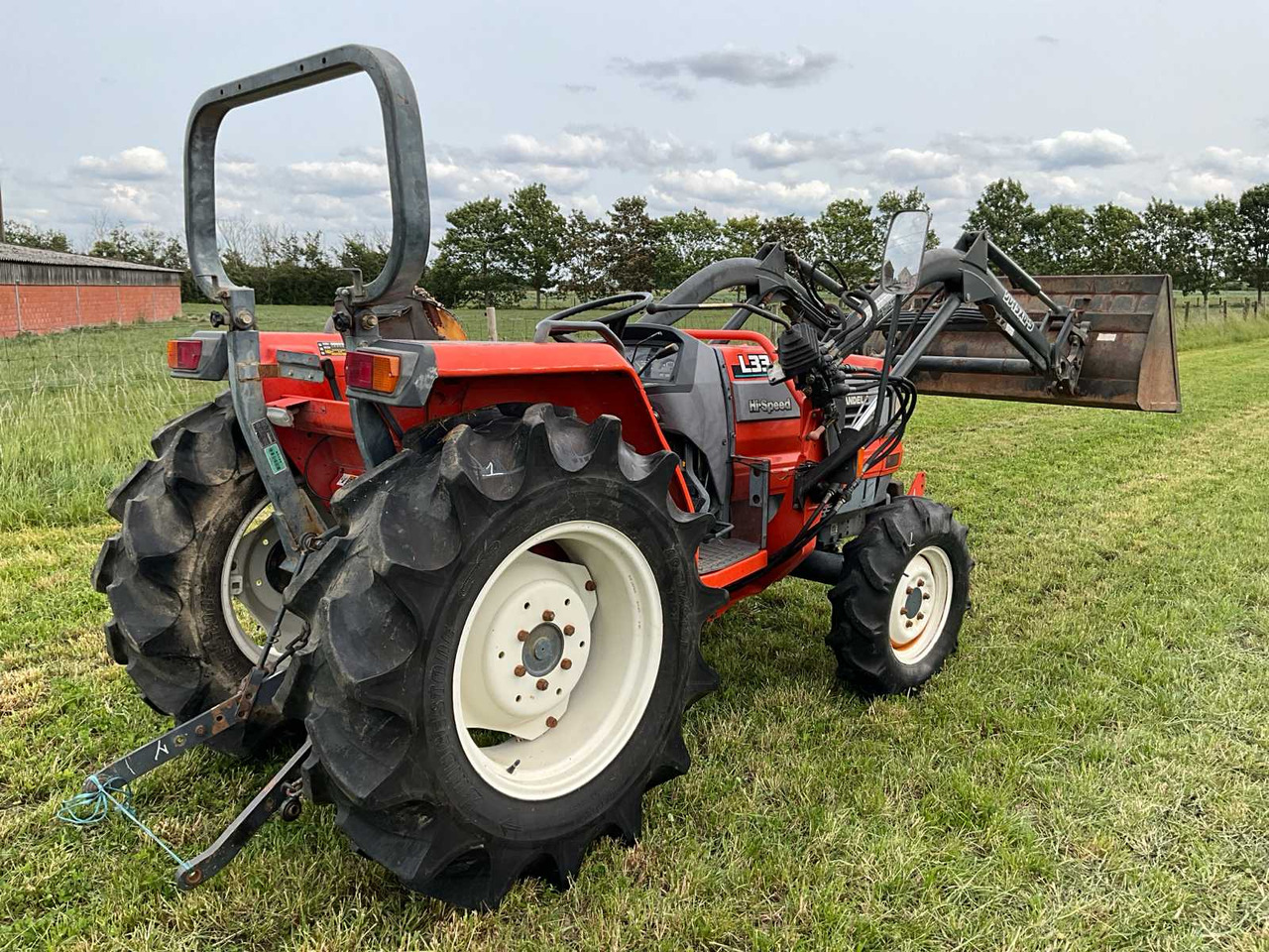 Kubota GL337 - Compact tractor: picture 5 Kubota GL337 - Compact tractor: picture 5