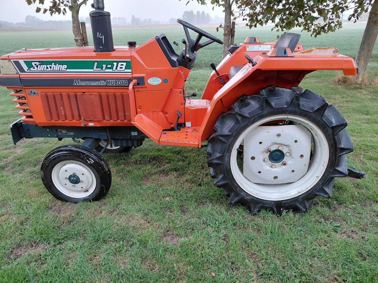Kubota L1-18 - Compact tractor: picture 5 Kubota L1-18 - Compact tractor: picture 5