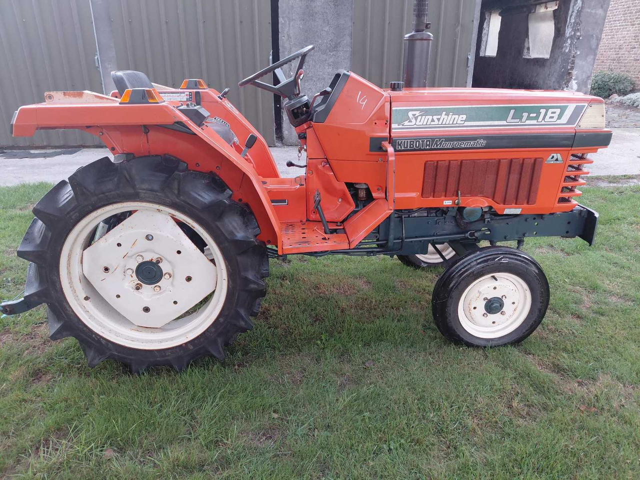 Kubota L1-18 - Compact tractor: picture 3 Kubota L1-18 - Compact tractor: picture 3
