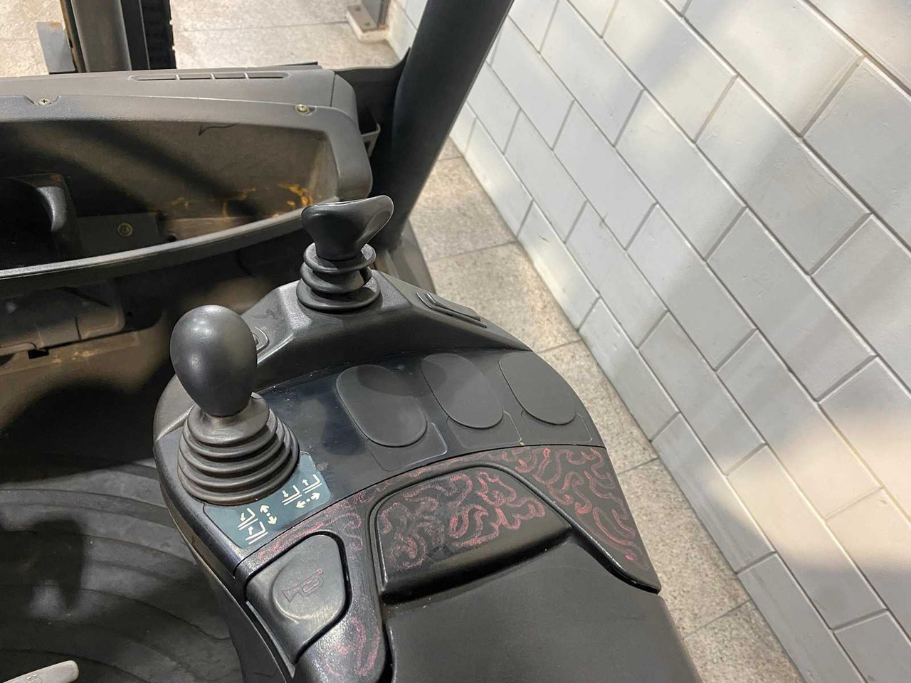 Forklift LINDE - 2015 - H45D - 4500KG LIFTING CAPACITY - FORKLIFT: picture 10 Forklift LINDE - 2015 - H45D - 4500KG LIFTING CAPACITY - FORKLIFT: picture 10