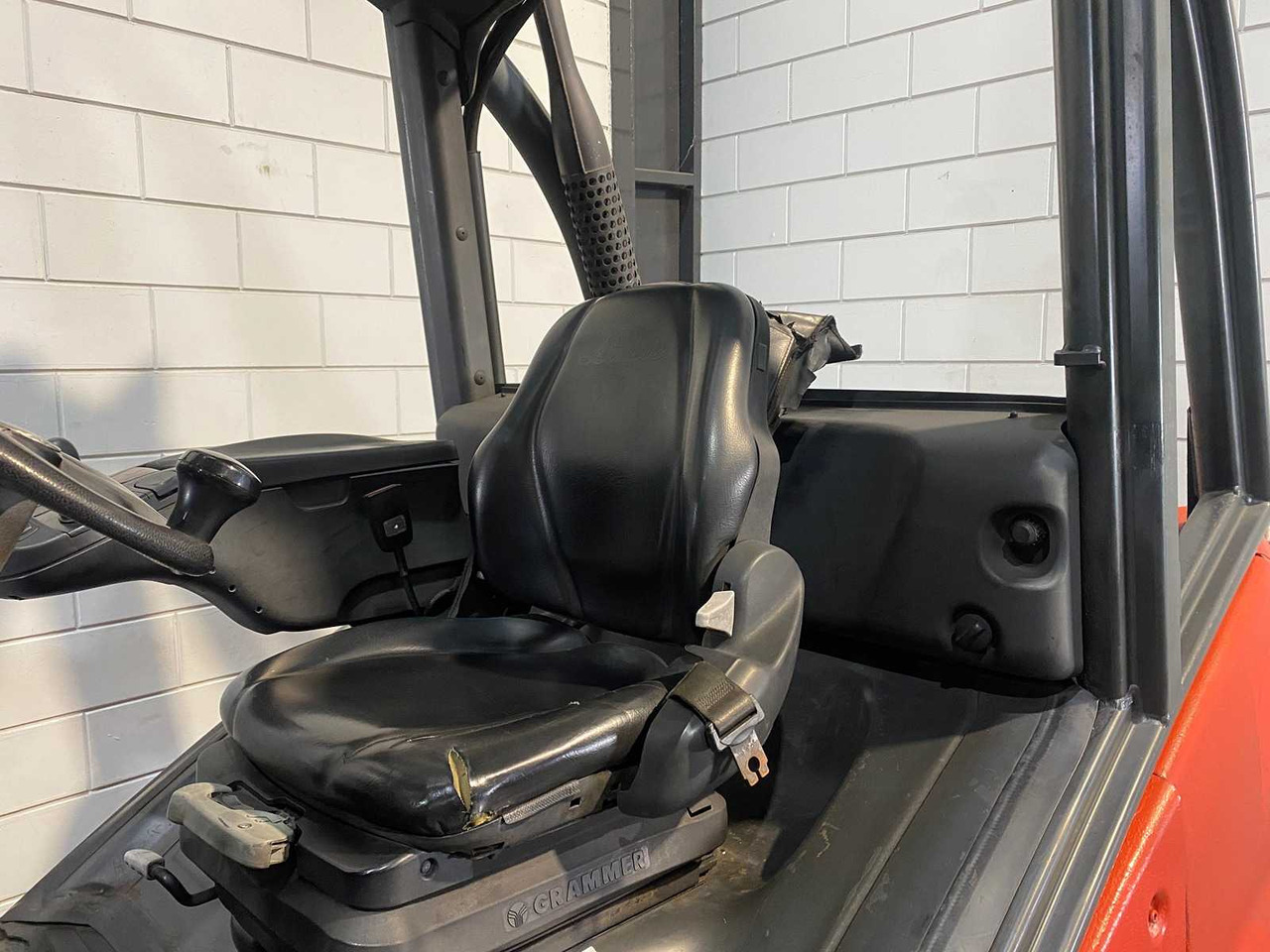 Forklift LINDE - 2015 - H45D - 4500KG LIFTING CAPACITY - FORKLIFT: picture 8 Forklift LINDE - 2015 - H45D - 4500KG LIFTING CAPACITY - FORKLIFT: picture 8