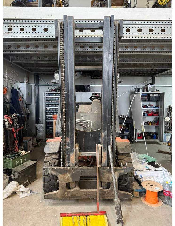 LINDE - H45 - FORKLIFT TRUCKS - 2003 - Forklift: picture 3 LINDE - H45 - FORKLIFT TRUCKS - 2003 - Forklift: picture 3