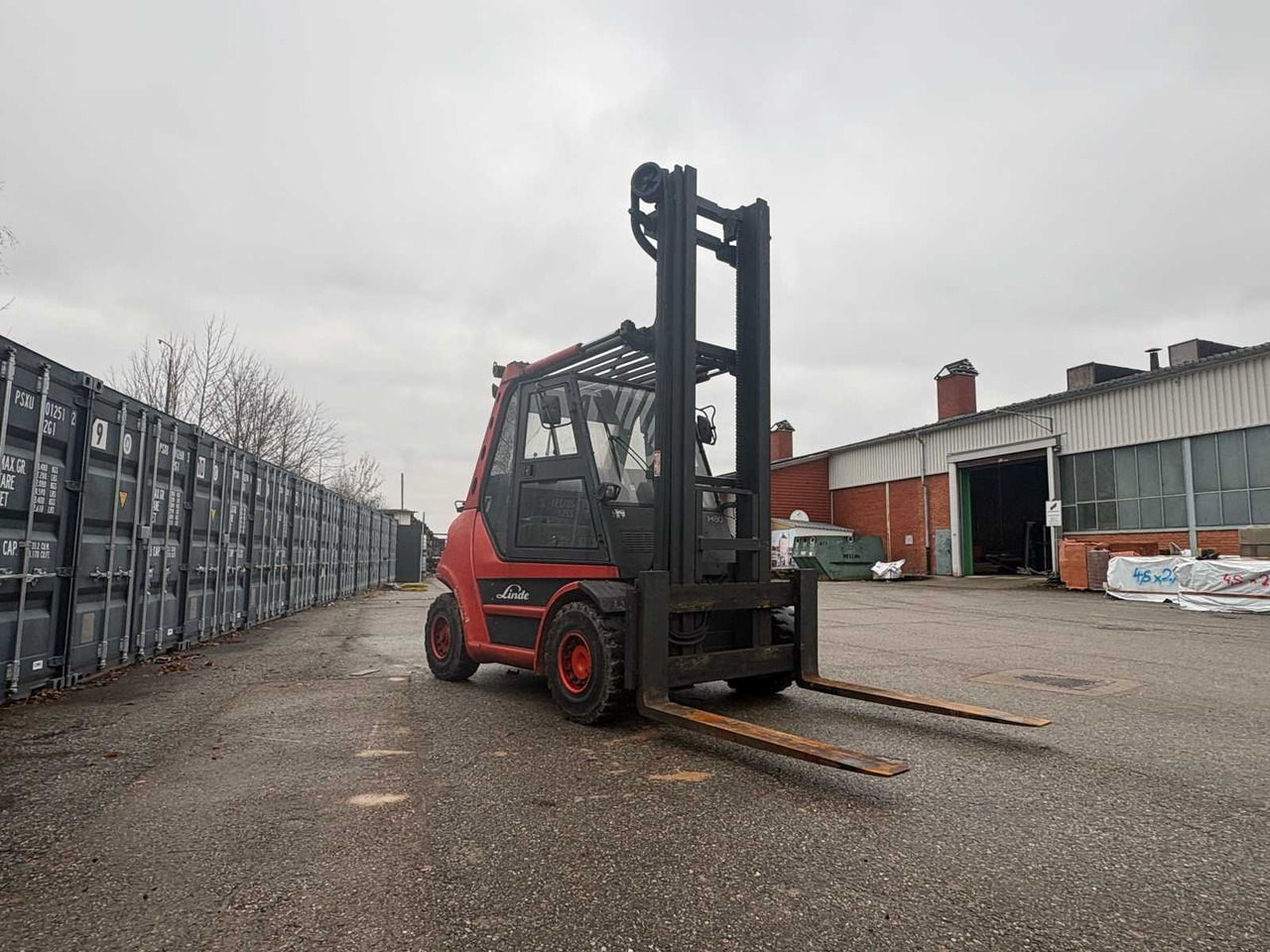 LINDE H45D-04 – FORKLIFT (2001) - Forklift: picture 3 LINDE H45D-04 – FORKLIFT (2001) - Forklift: picture 3