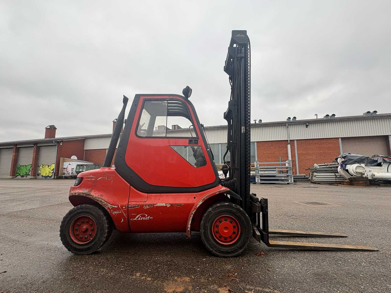 LINDE H80T-03 – FORKLIFT (2004) - Forklift: picture 4 LINDE H80T-03 – FORKLIFT (2004) - Forklift: picture 4