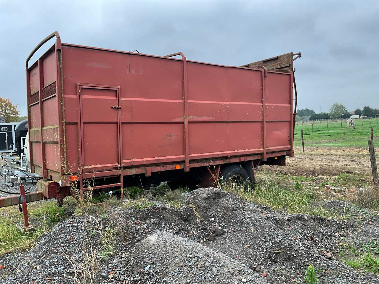 Livestock trailer - Livestock trailer: picture 4 Livestock trailer - Livestock trailer: picture 4