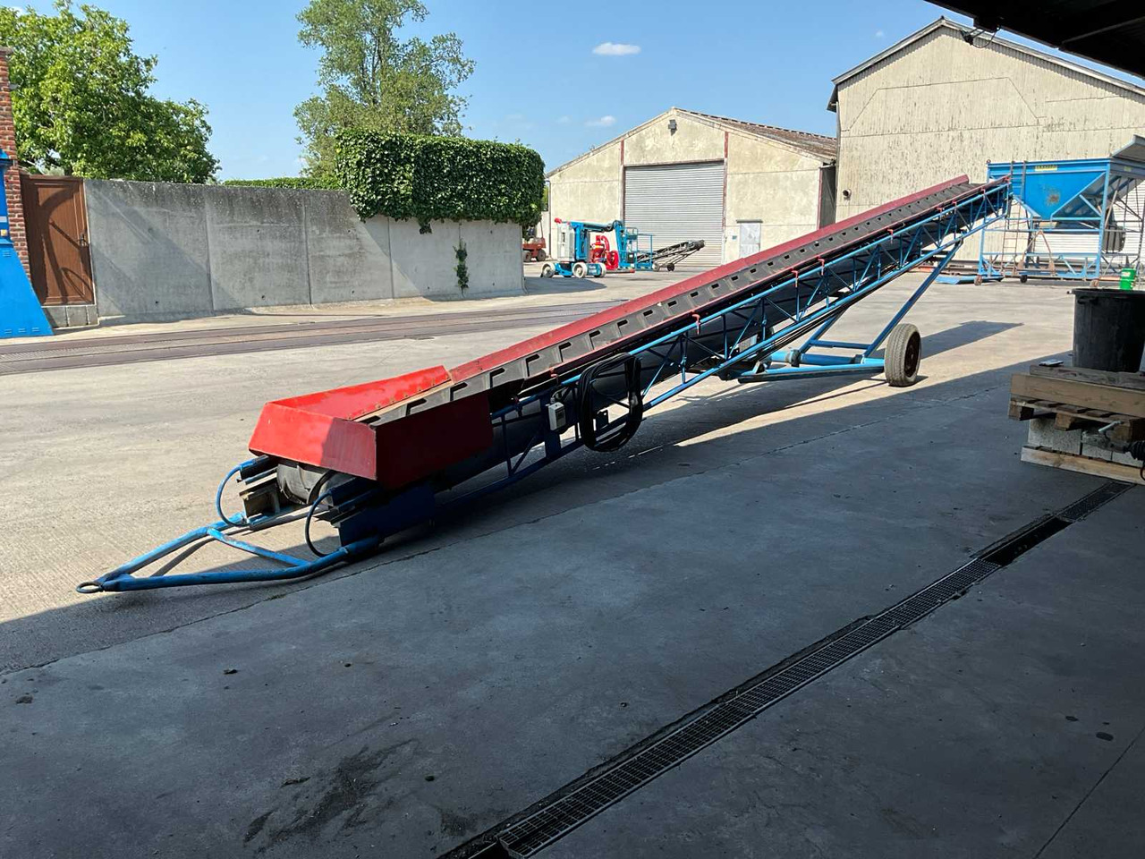 Mobile conveyor belt - toggle clamp - Belt conveyor: picture 2 Mobile conveyor belt - toggle clamp - Belt conveyor: picture 2