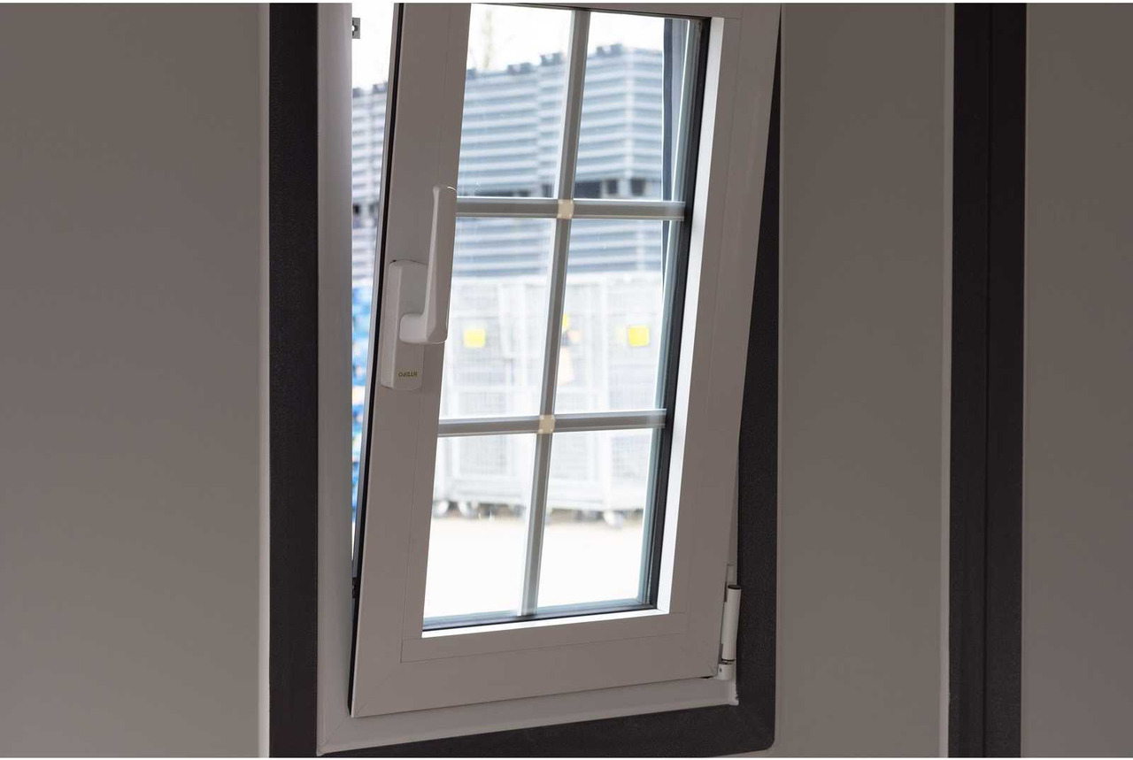 Construction container Mobile living unit / office 28m2: picture 11