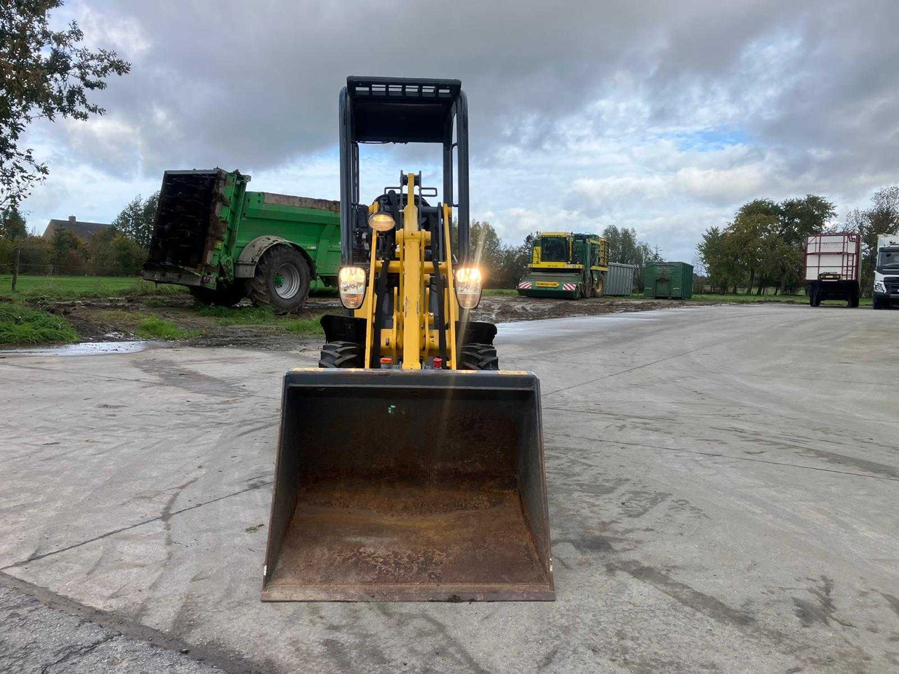 Mustang AL 100 - Wheel loader: picture 5 Mustang AL 100 - Wheel loader: picture 5