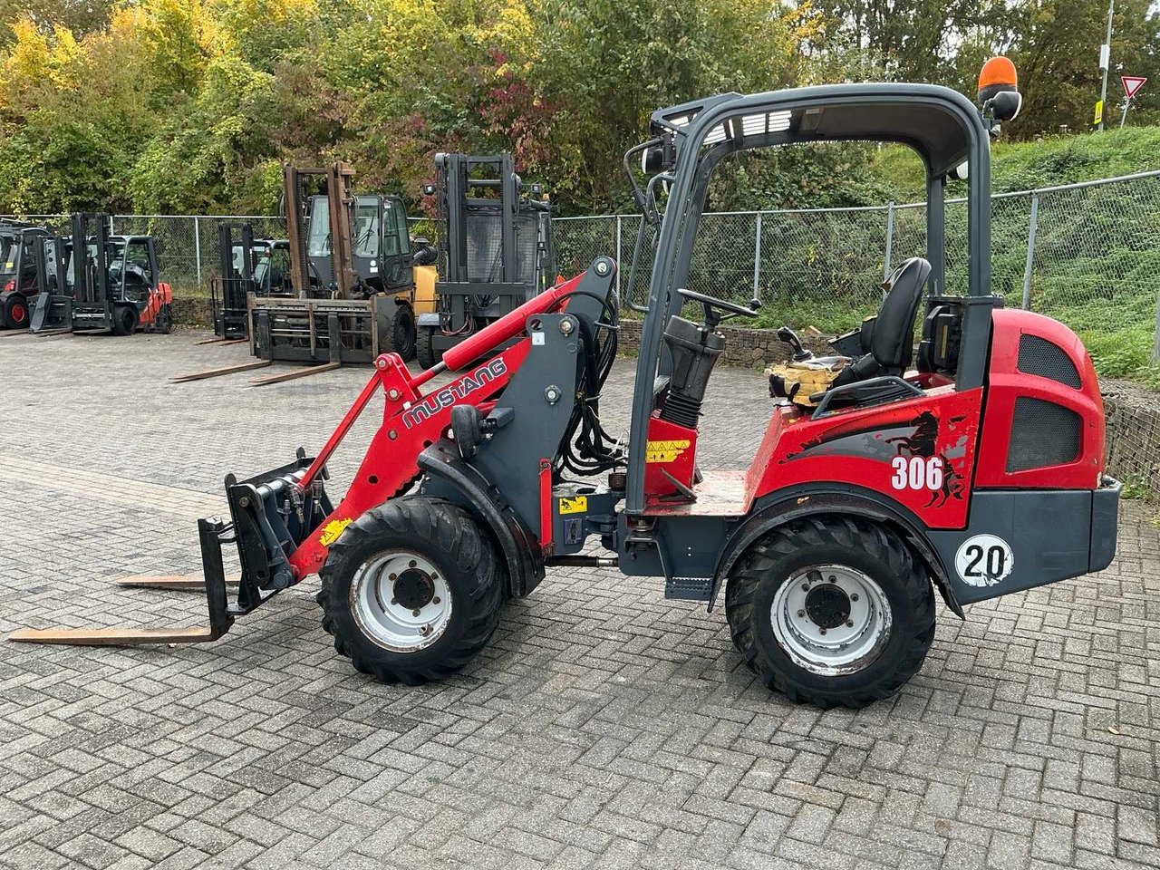 Mustang AL300 - Wheel loader: picture 2 Mustang AL300 - Wheel loader: picture 2