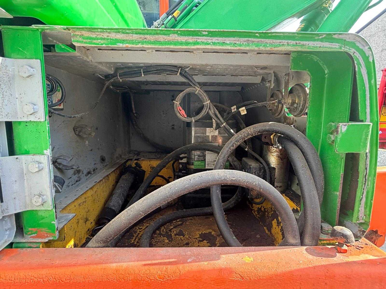 Crawler excavator New Holland NEW HOLLAND - 2008 - E265 - CRAWLER EXCAVATOR: picture 8 Crawler excavator New Holland NEW HOLLAND - 2008 - E265 - CRAWLER EXCAVATOR: picture 8