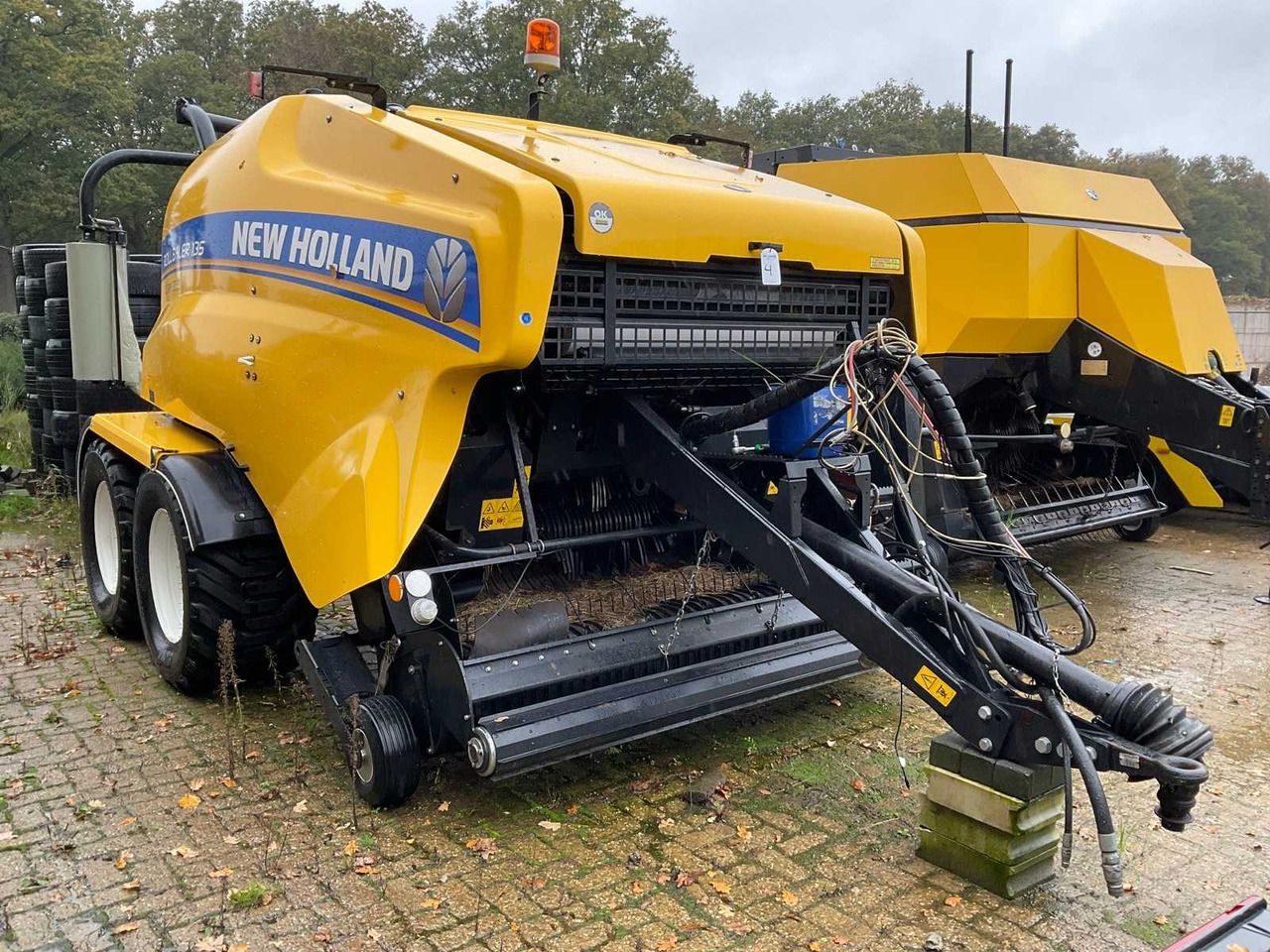 New Holland RB135 ULTRA - Bale wrapper: picture 4 New Holland RB135 ULTRA - Bale wrapper: picture 4
