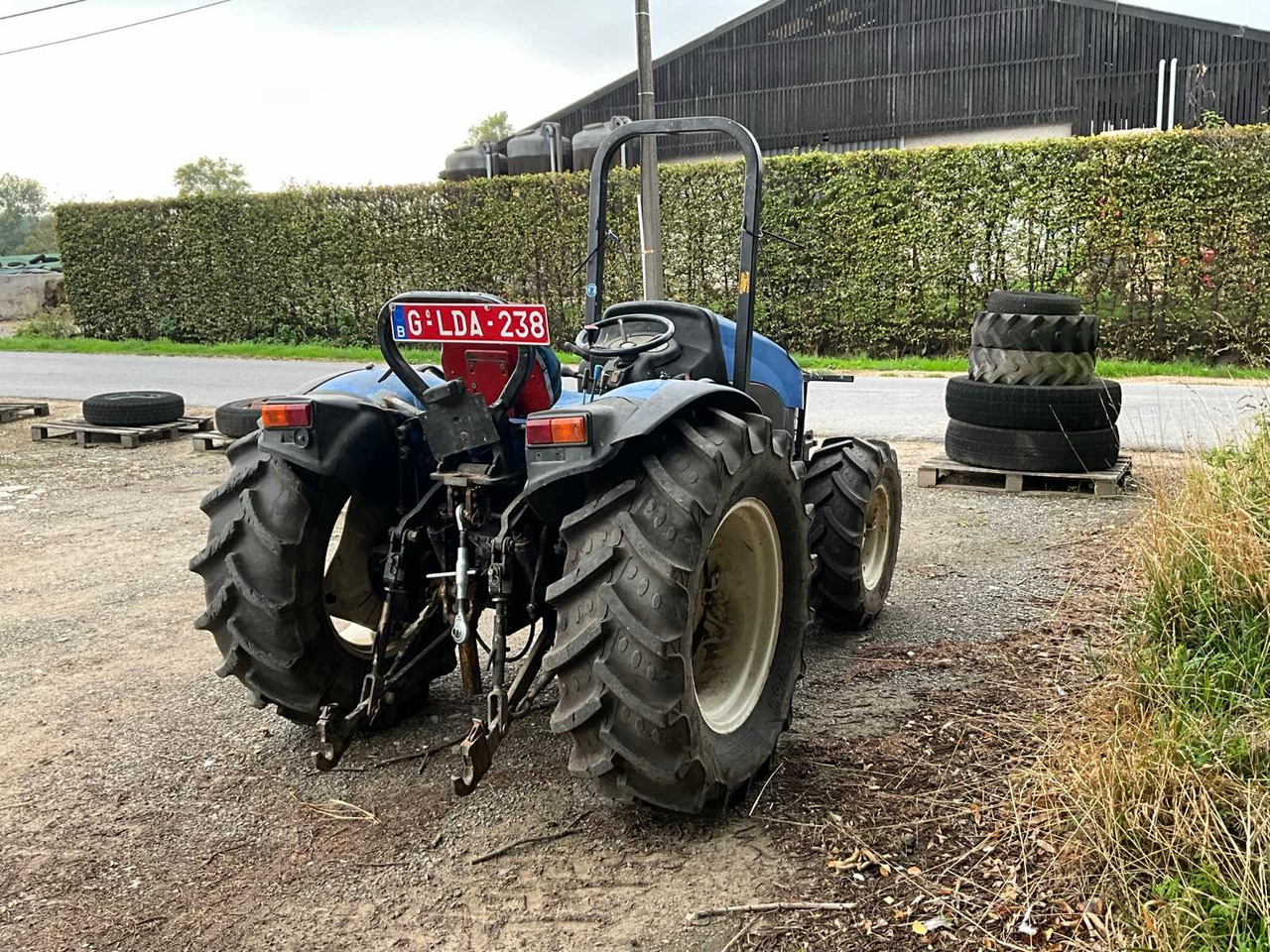 New Holland TCE50 - Compact tractor: picture 5 New Holland TCE50 - Compact tractor: picture 5