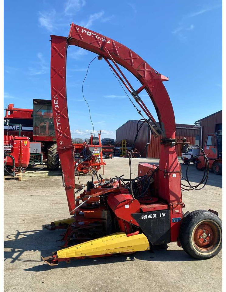 POTTINGER MH 421 TRAILED FORAGE HARVESTER FOR SEED MAIZE - Forage harvester: picture 4 POTTINGER MH 421 TRAILED FORAGE HARVESTER FOR SEED MAIZE - Forage harvester: picture 4