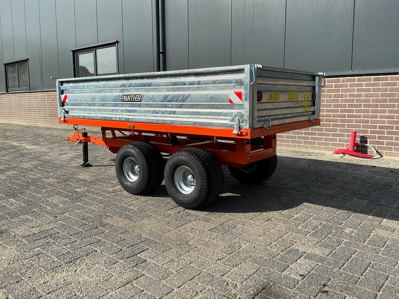 Panther T2.5/4 - Farm tipping trailer/ Dumper: picture 3 Panther T2.5/4 - Farm tipping trailer/ Dumper: picture 3