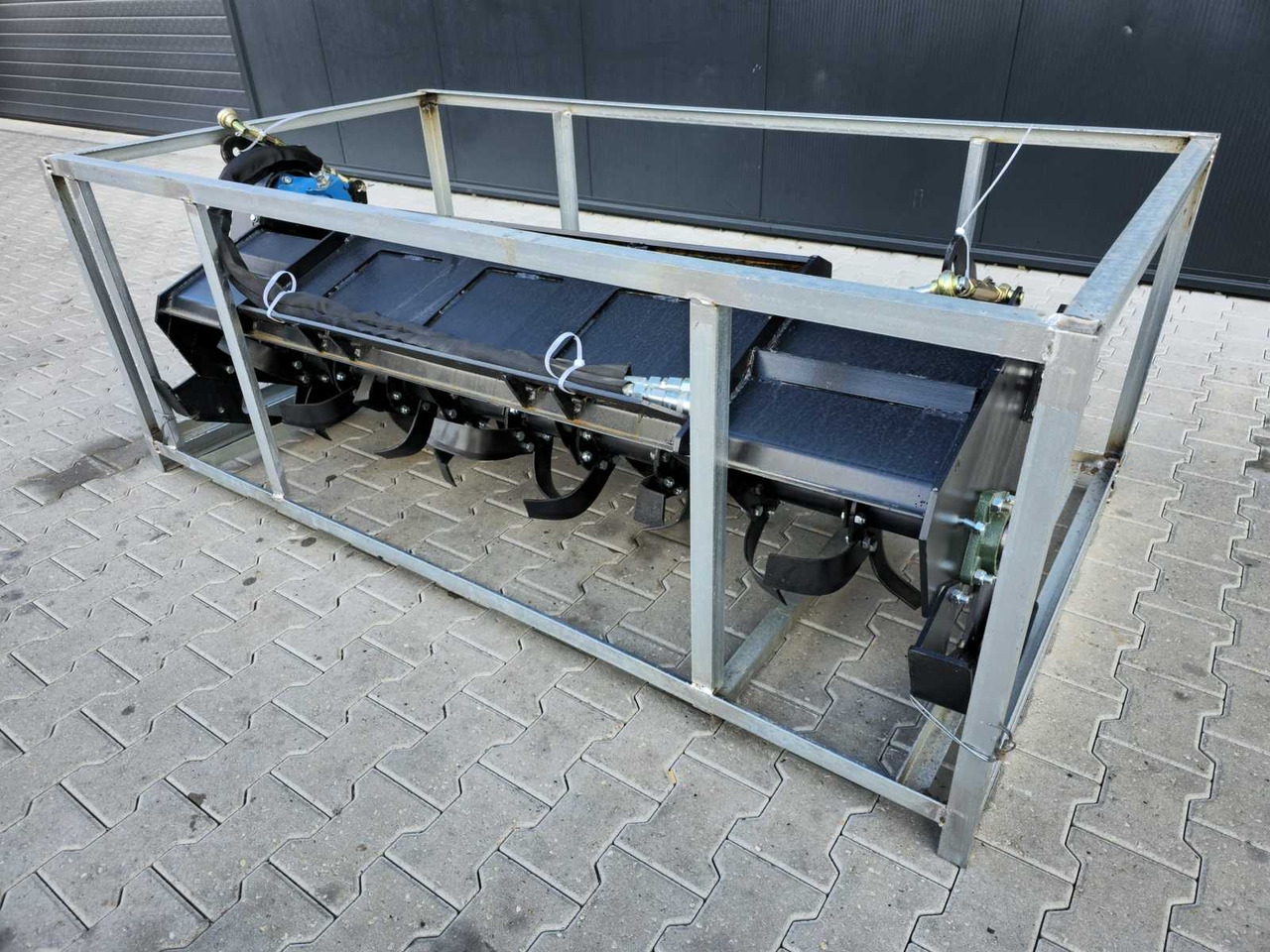 Rhino-Cross 1110x2160x800 - Cultivator: picture 1 Rhino-Cross 1110x2160x800 - Cultivator: picture 1