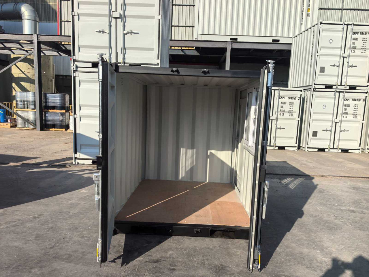 Rhino-cross-containers 8ft - Shipping container: picture 3 Rhino-cross-containers 8ft - Shipping container: picture 3