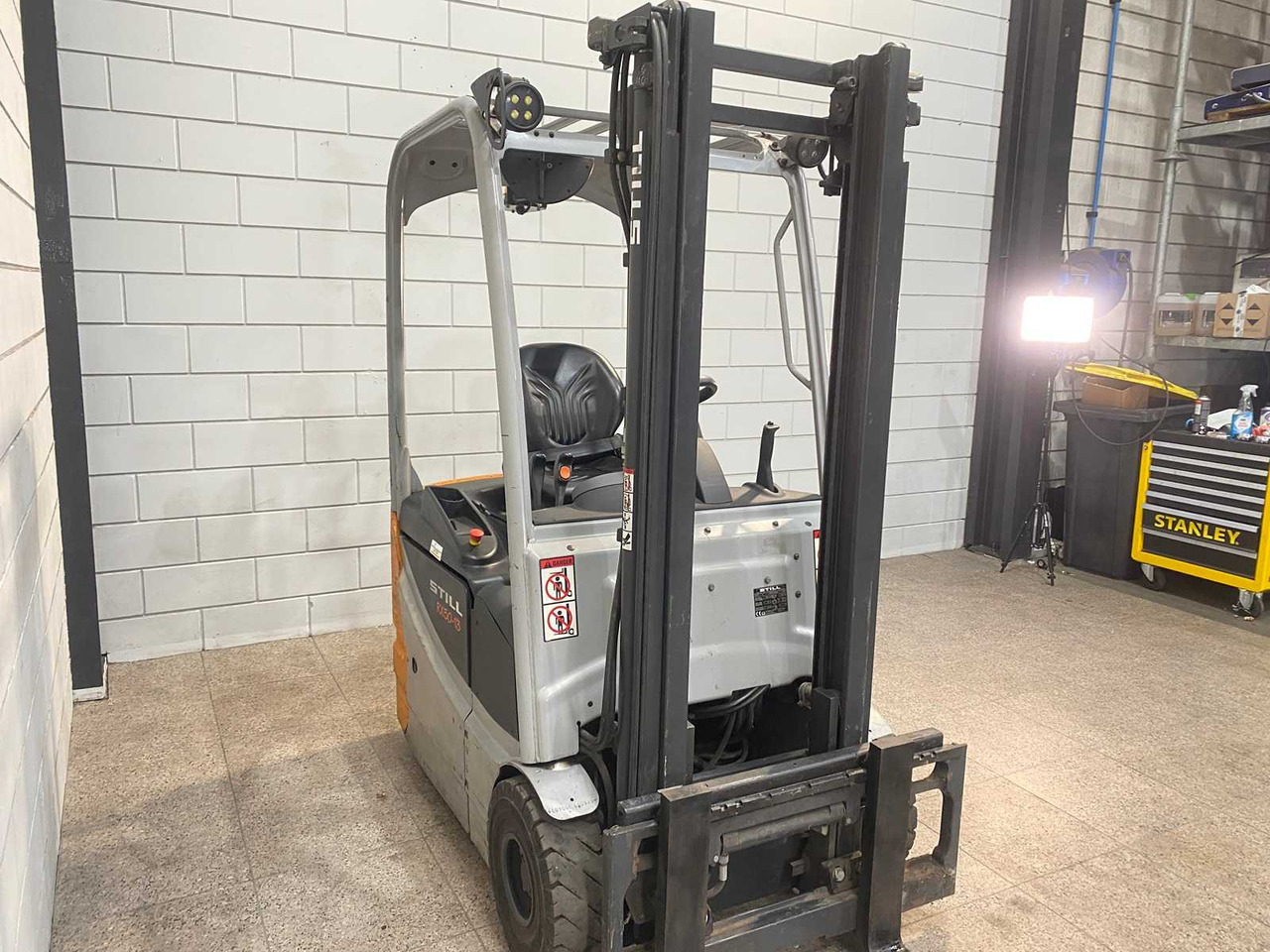 STILL - 2018 - RX50-13 - FORKLIFT TRUCK - Forklift: picture 3 STILL - 2018 - RX50-13 - FORKLIFT TRUCK - Forklift: picture 3