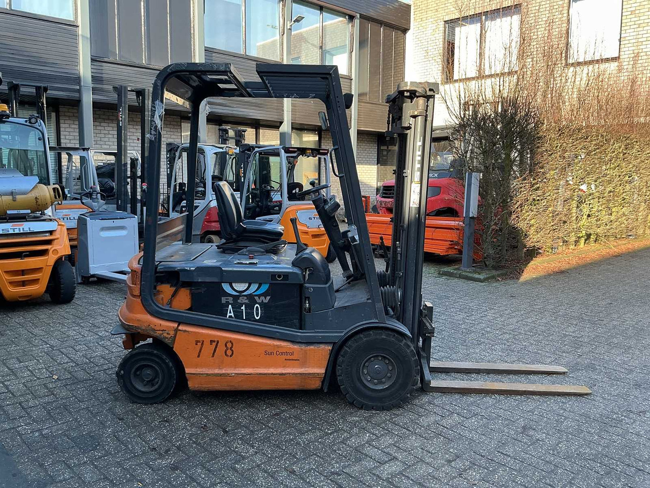 STILL - R60-25 - FORKLIFT TRUCKS - 2001 - Forklift: picture 5 STILL - R60-25 - FORKLIFT TRUCKS - 2001 - Forklift: picture 5