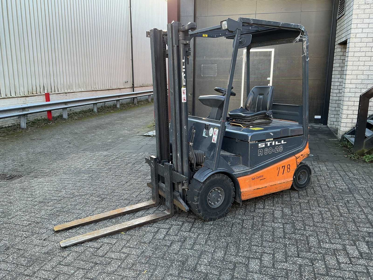STILL - R60-25 - FORKLIFT TRUCKS - 2001 - Forklift: picture 1 STILL - R60-25 - FORKLIFT TRUCKS - 2001 - Forklift: picture 1