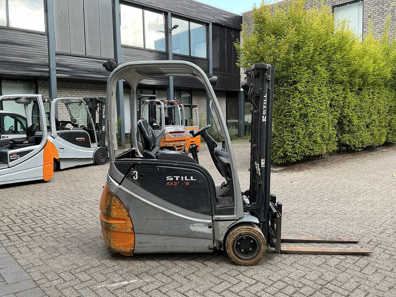 STILL - RX20-18 - FORKLIFT TRUCKS - 2010 - Forklift: picture 5 STILL - RX20-18 - FORKLIFT TRUCKS - 2010 - Forklift: picture 5