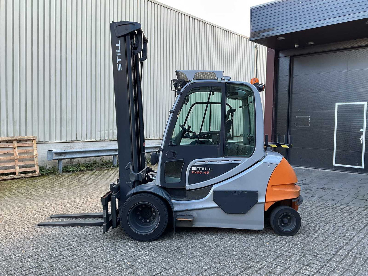 STILL - RX60-45 - FORKLIFT TRUCKS - 2016 - Forklift: picture 2 STILL - RX60-45 - FORKLIFT TRUCKS - 2016 - Forklift: picture 2