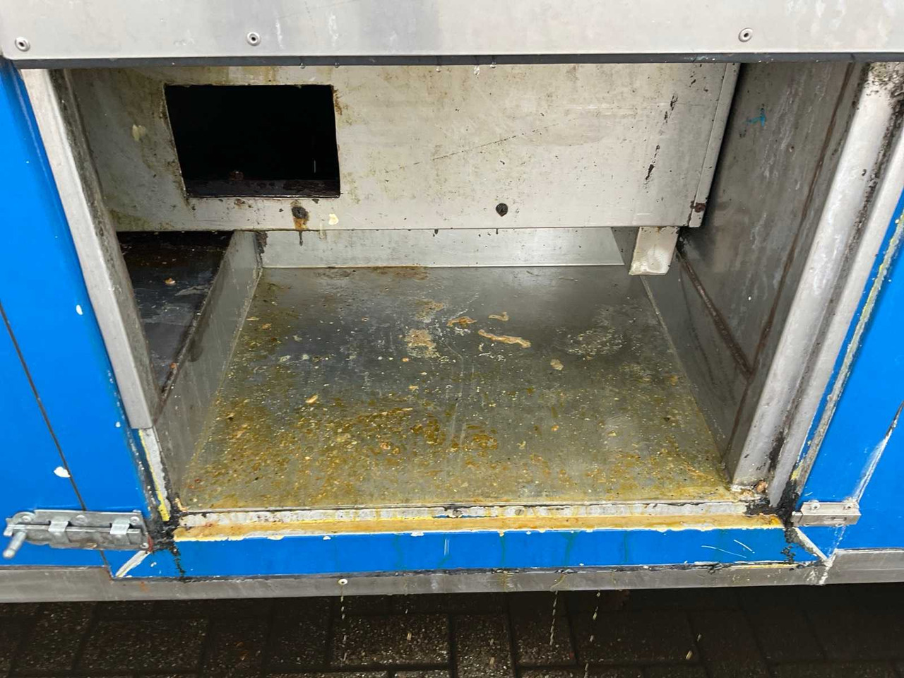 Semi-trailer 1997 RUYSSCHAERT SR16TP SALE SEMI-TRAILER WITH 2012 SCANIA TRACTOR: picture 27 Semi-trailer 1997 RUYSSCHAERT SR16TP SALE SEMI-TRAILER WITH 2012 SCANIA TRACTOR: picture 27