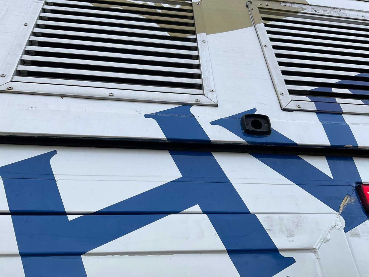 Semi-trailer 1997 RUYSSCHAERT SR16TP SALE SEMI-TRAILER WITH 2012 SCANIA TRACTOR: picture 19 Semi-trailer 1997 RUYSSCHAERT SR16TP SALE SEMI-TRAILER WITH 2012 SCANIA TRACTOR: picture 19