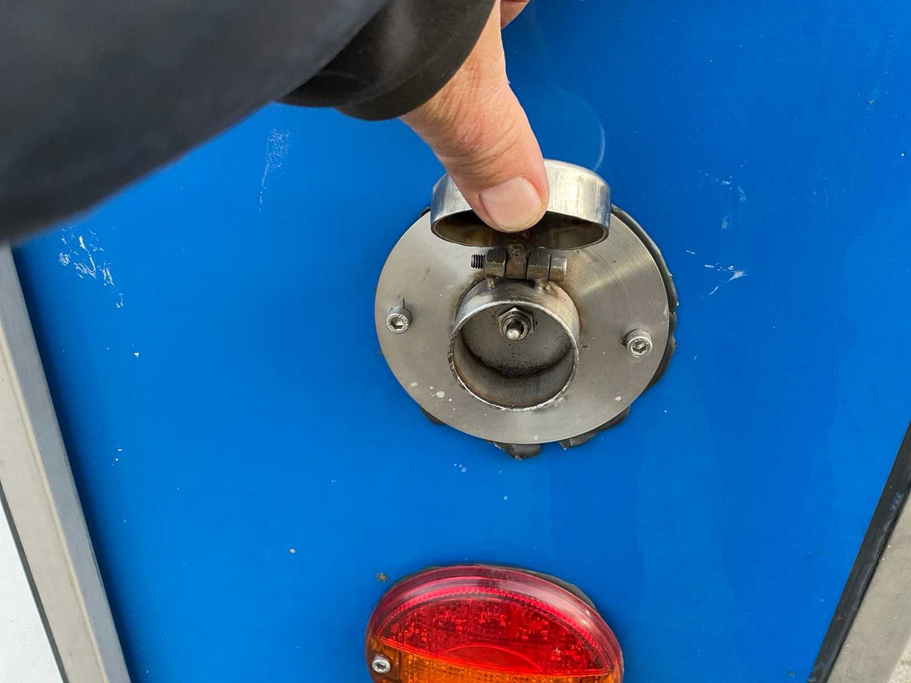 Semi-trailer 1997 RUYSSCHAERT SR16TP SALE SEMI-TRAILER WITH 2012 SCANIA TRACTOR: picture 33 Semi-trailer 1997 RUYSSCHAERT SR16TP SALE SEMI-TRAILER WITH 2012 SCANIA TRACTOR: picture 33