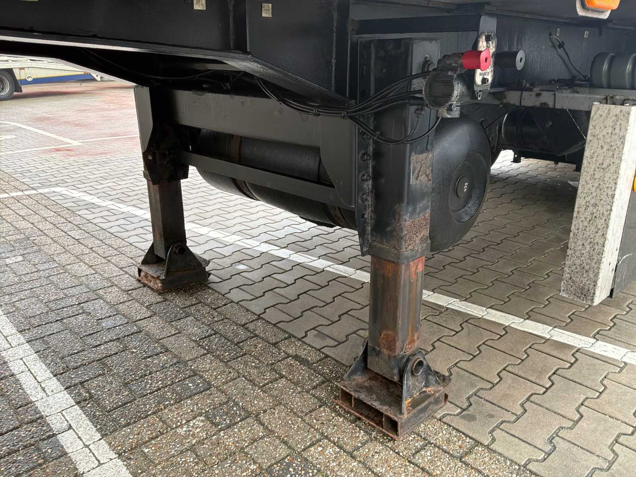 Semi-trailer 2013 RENDERS ROC 16.27 SEMI-TRAILER: picture 13