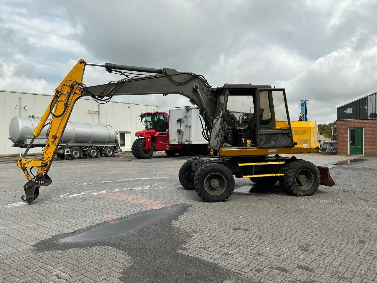 Sennebogen SM13 - Wheel excavator: picture 2 Sennebogen SM13 - Wheel excavator: picture 2