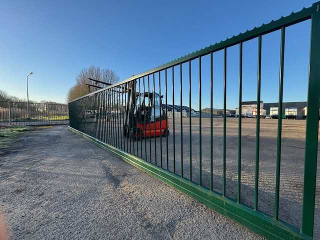 Sliding gate on rail (11 meters passage) - Construction equipment: picture 3 Sliding gate on rail (11 meters passage) - Construction equipment: picture 3