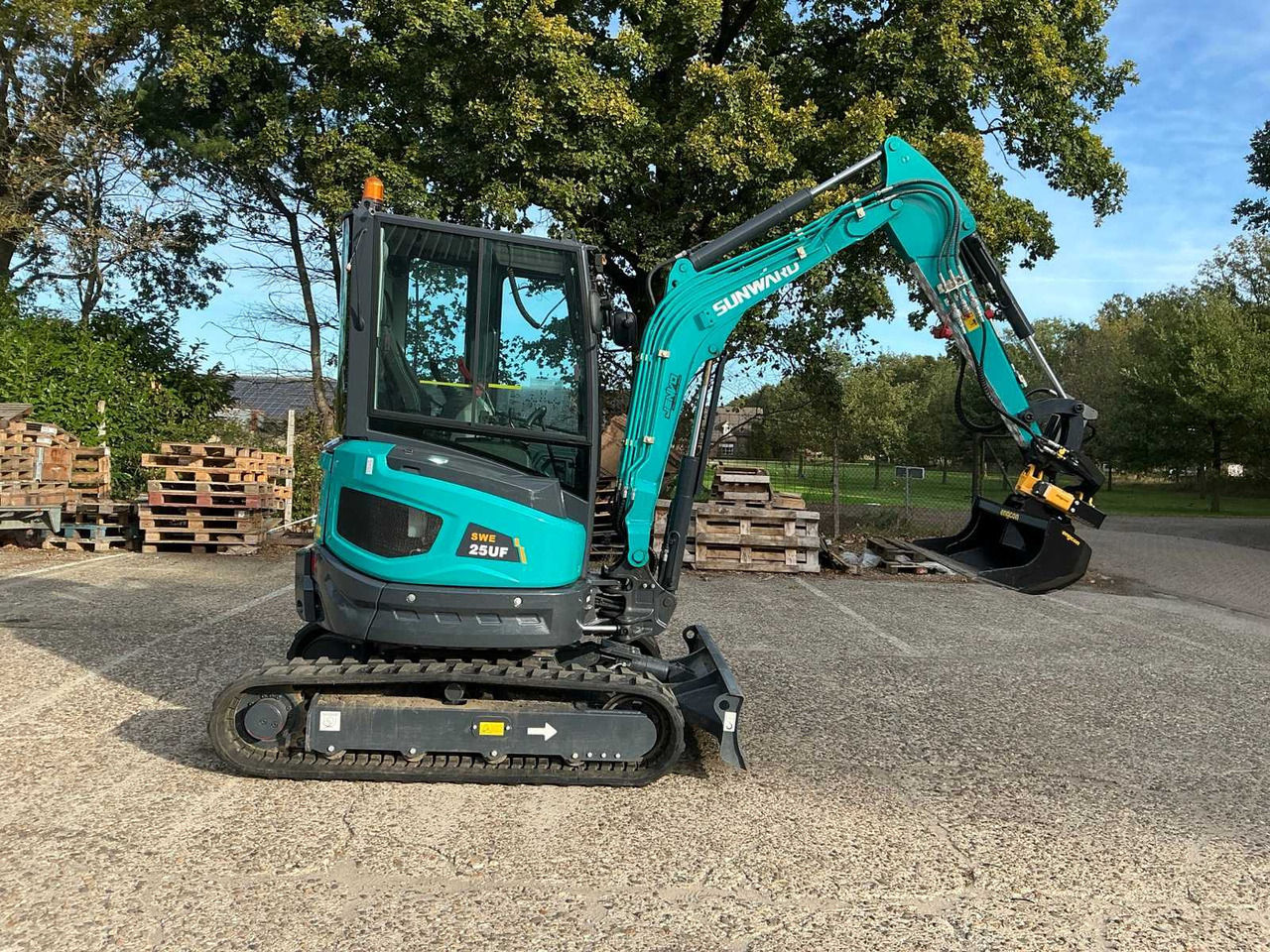 Sunward SWE25UF - Crawler excavator: picture 4 Sunward SWE25UF - Crawler excavator: picture 4