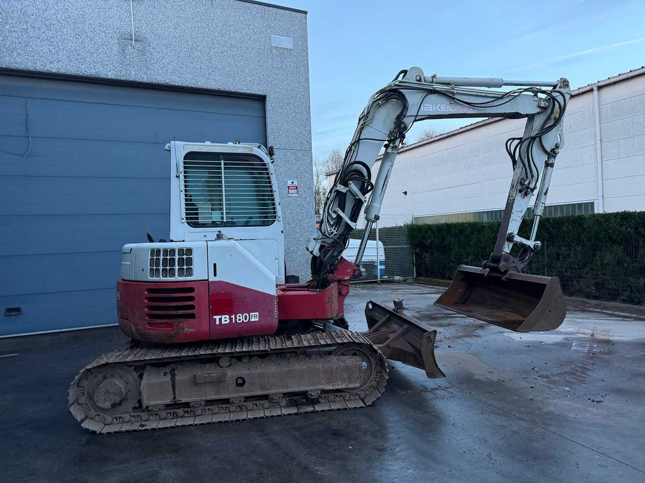 TAKEUCHI - 2008 - TB180 FR - CRAWLER EXCAVATOR - Excavator: picture 3 TAKEUCHI - 2008 - TB180 FR - CRAWLER EXCAVATOR - Excavator: picture 3