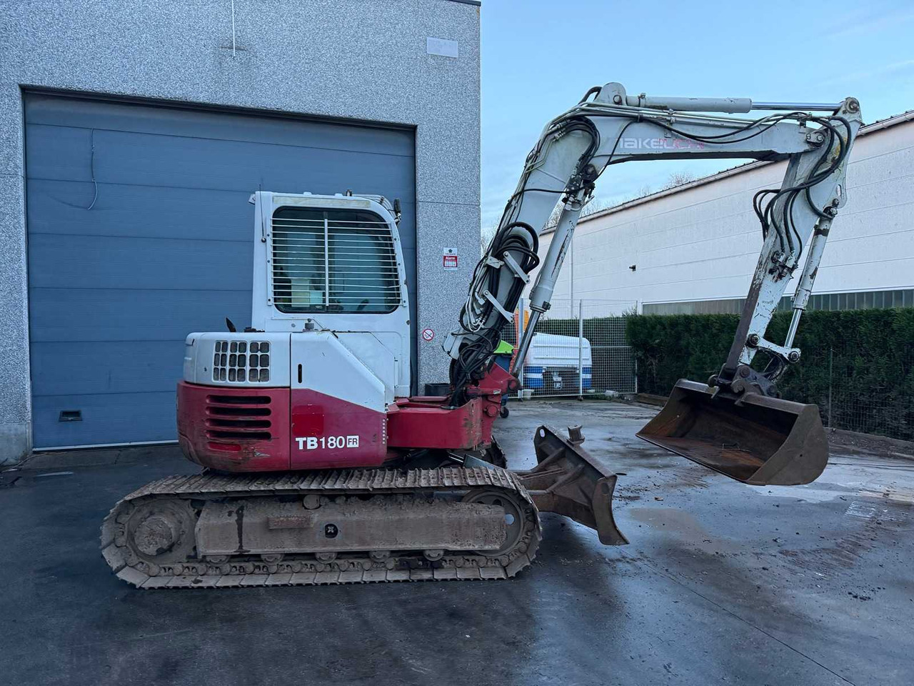 TAKEUCHI - 2008 - TB180 FR - CRAWLER EXCAVATOR - Excavator: picture 2 TAKEUCHI - 2008 - TB180 FR - CRAWLER EXCAVATOR - Excavator: picture 2